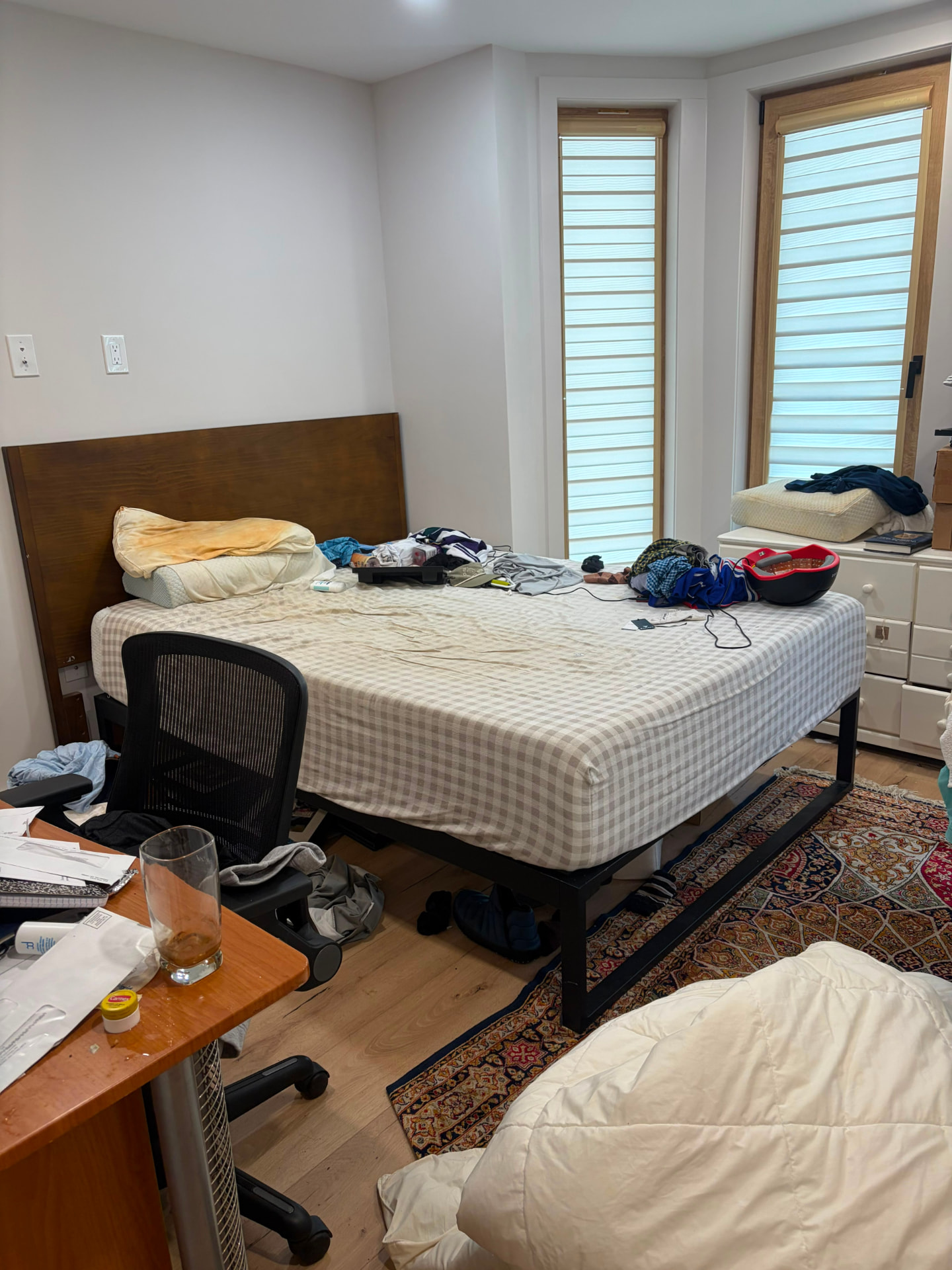 Bedroom before cleaning